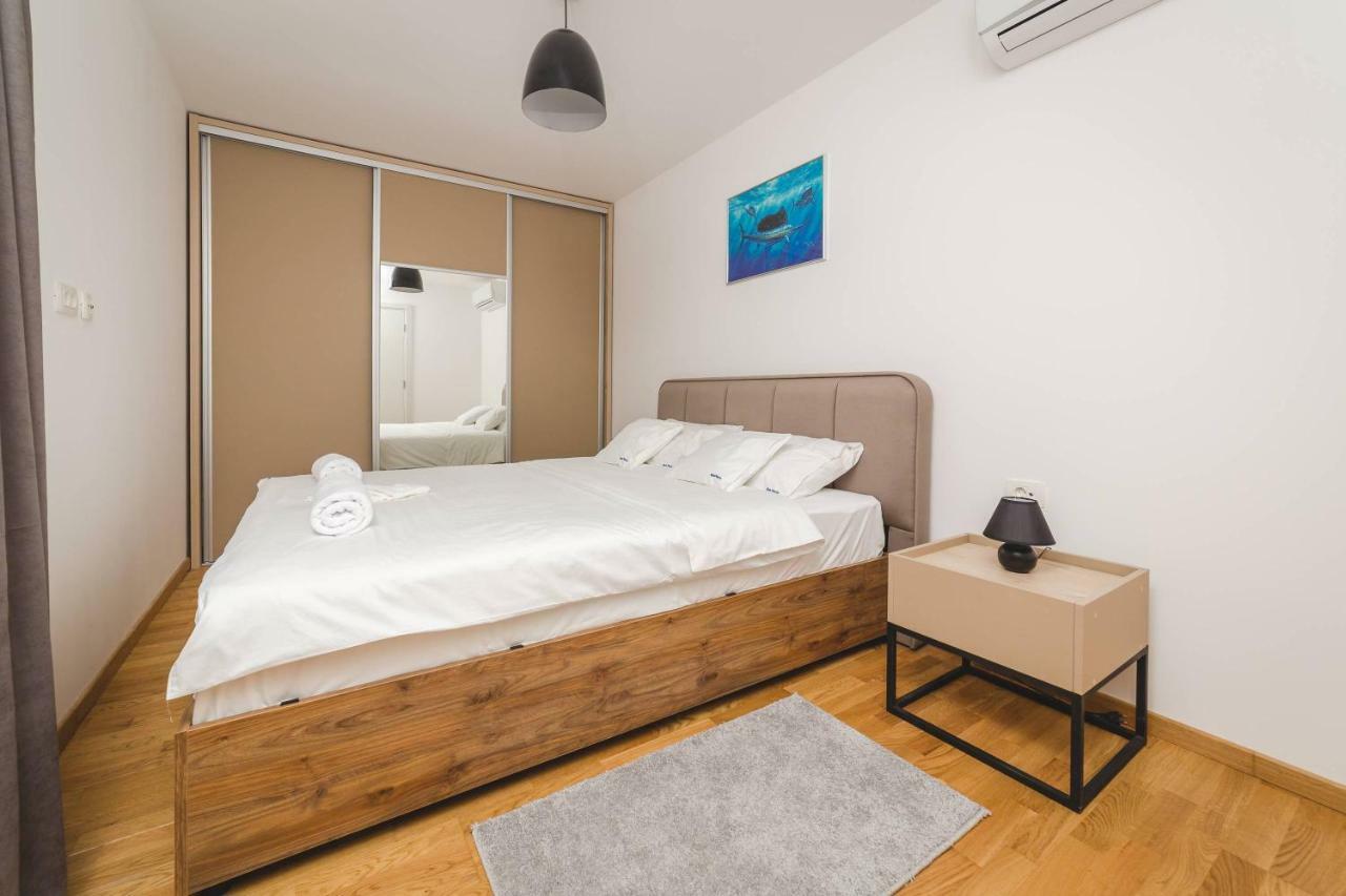 Blue Marlin Apartments Budva Exterior foto